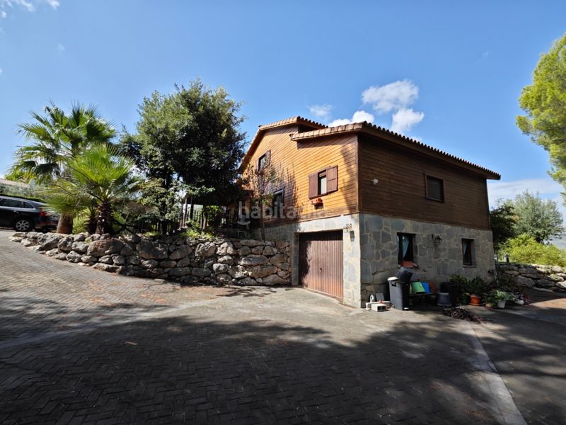Foto fb0bf824-d72d-4ab9-8a51-57ec6ef35463. Masia amb piscina a Orba