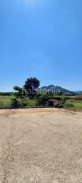 Foto d1f51bea-125c-4d7b-bdb2-abcfc822b21b. Terreny residencial a Ondara