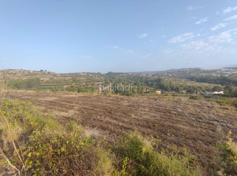 Foto ab8f9de3-1a12-4a89-9460-bf5e3267b8d1. Terreny residencial a Teulada