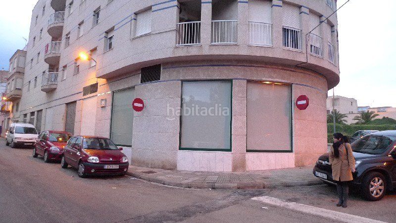 Foto 3d4d8c59-f485-4e65-971f-69893dba6997. Local comercial a Pego