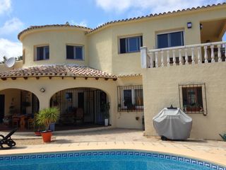Chalet in Casco Urbano