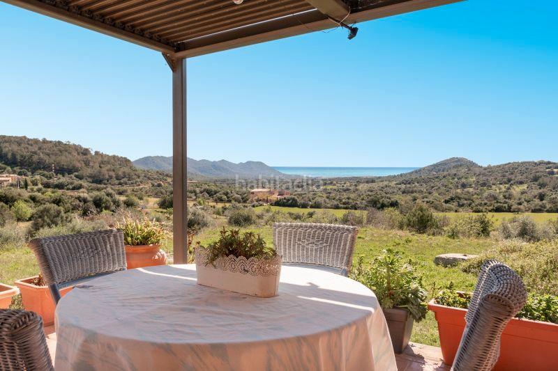 Foto 7bea4b5f-b242-4d6f-92f2-58e9da0d5fb3. Masia amb xemeneia aparcament a Zona d´Interior Son Servera