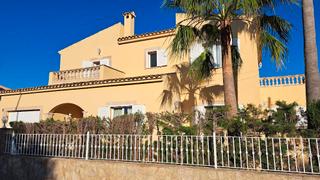 Chalet in Sant Lloren des Cardassar. Chalet en cala millor desde enero 2026