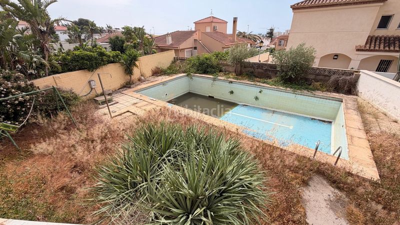 Foto c7043540-78b7-43b3-9fc8-1432efc75628. Xalet amb aparcament piscina a Aguadulce Norte Roquetas de Mar