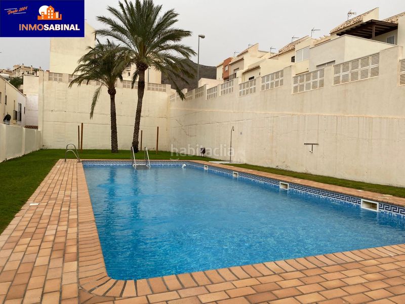 Foto 30c97f49-e3ec-4d0f-8091-524d9f5d47df. Casa adossada amb calefacció aparcament piscina a Roquetas de Mar