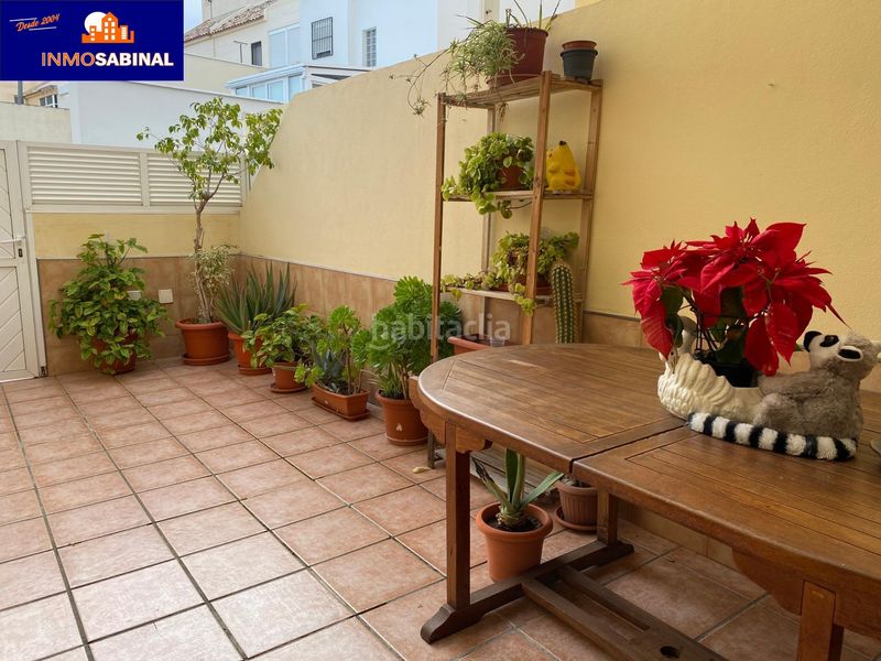 Foto 4943c976-b418-4508-8147-5e29cd029aae. Casa adossada amb calefacció aparcament piscina a Roquetas de Mar