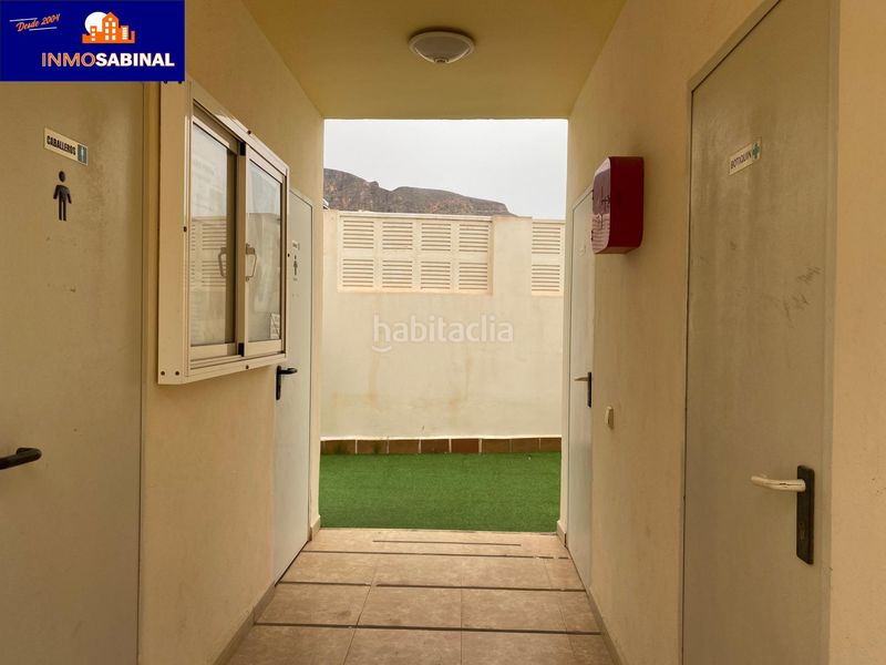 Foto f91ecf03-48d0-4eb2-a3d4-667ce03073dc. Casa adossada amb calefacció aparcament piscina a Roquetas de Mar
