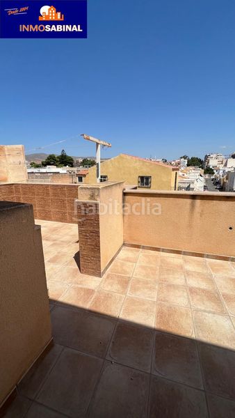 Foto 084284d7-0479-4797-b232-ea8710001f35. Casa  edificio con gran garaje y estudio en Los Molinos - Villa Blanca Almería