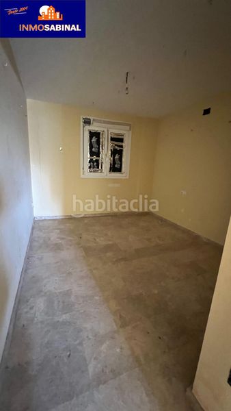 Foto cec473de-231d-4acb-86fe-f68404024e93. Casa  edificio con gran garaje y estudio en Los Molinos - Villa Blanca Almería