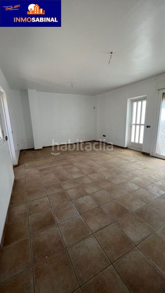 Foto e9c93f0d-a330-42d4-9f4a-0a4bc5ee5729. Casa  edificio con gran garaje y estudio en Los Molinos - Villa Blanca Almería