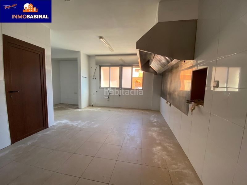 Foto 2c66d76f-9858-4a98-8207-36ed24054737. Local comercial a Roquetas pueblo Roquetas de Mar