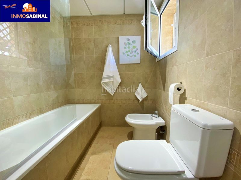 Foto 5a0c4cea-3476-4abd-902d-7b525756fa15. Estudi amb aparcament piscina a La Envía Vícar