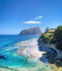Terreny residencial a La Caleta - La Calalga - Les Bassetes. Parcela con traspaso de negocio en venta, la calalga, calpe