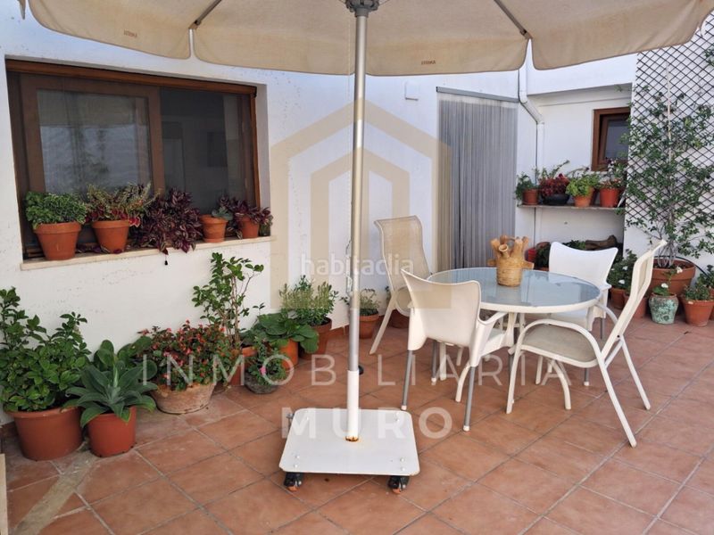 Foto ee6e28aa-f870-40f2-b836-dabe36a69309. Masia amb piscina a Gaianes