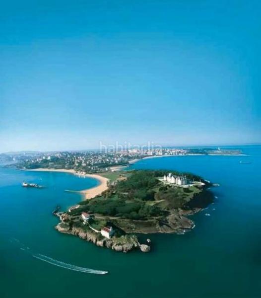 Foto ae475d79-48e1-4312-ae28-621a633c2fc4. Édifice avec piscine dans Hispanoamérica-Bernabéu Madrid