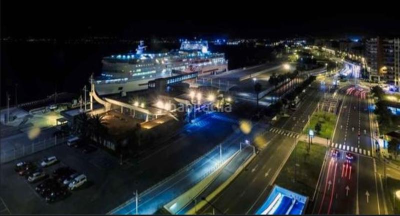 Foto d4b7505f-d6bd-4b2d-93c8-d3bb51ba24ad. Édifice avec piscine dans Hispanoamérica-Bernabéu Madrid