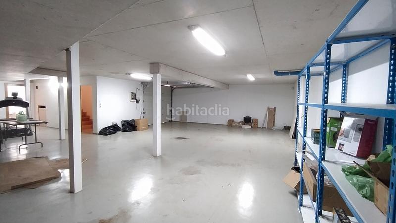 Foto 335f9f9f-e4f2-4a1f-aef3-2811f2d2969d. Chalet en calle arriba 50c chalet de diseño moderno con vistas al mar en Santander