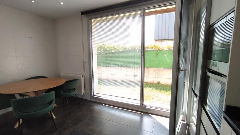 Foto 67a8a180-b8da-49bd-9fc8-531bf7e0593b. Chalet en calle arriba 50c chalet de diseño moderno con vistas al mar en Santander