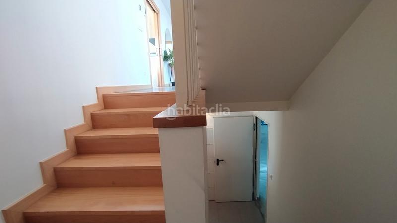 Foto ce630ae5-ec06-4ee3-a0e9-43090cb950a6. Chalet en calle arriba 50c chalet de diseño moderno con vistas al mar en Santander