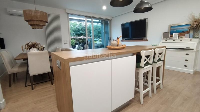 Foto 99bf9fd1-91ec-499f-b27b-a3ee7db96c64. Planta baixa a calle libertad 7 a Monte Santander