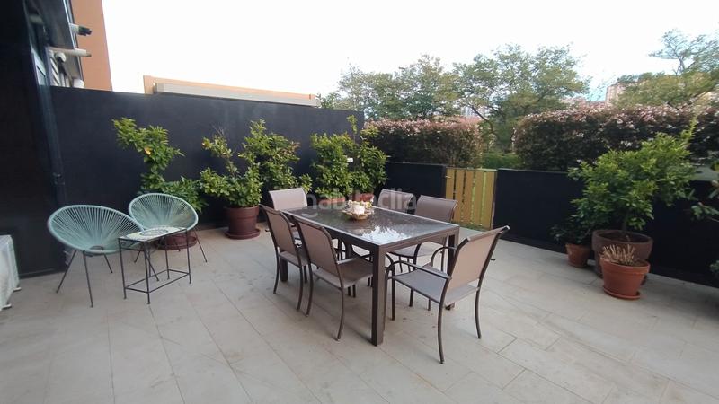 Foto 033d3d12-e8a1-4012-8d5b-c56d8f3a1b24. Rez-de-chaussée avec chauffage parking piscine dans Santander