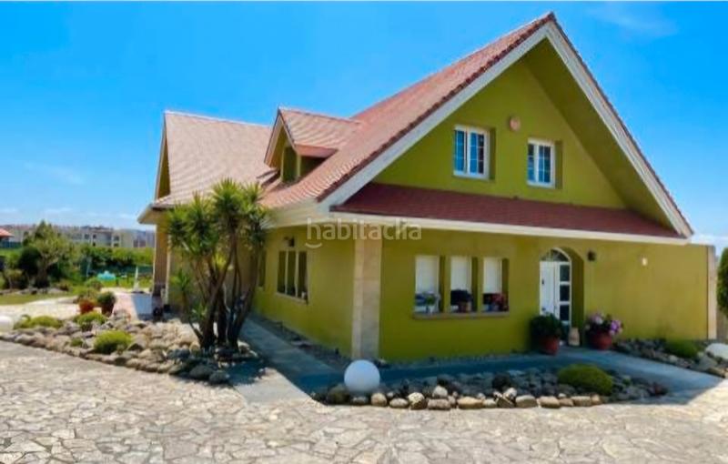 Foto aa28bc4a-a8df-44a0-bc9a-ba61e136e1fb. Xalet amb calefacció aparcament piscina a Cueto Santander