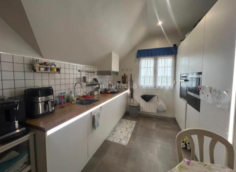 Foto c7683922-8aae-4cd1-bb2e-e38589451fbc. Xalet amb calefacció aparcament piscina a Cueto Santander