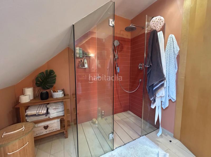 Foto dacad0fd-cdad-4460-8a02-6e27d4123766. Xalet amb calefacció aparcament piscina a Cueto Santander