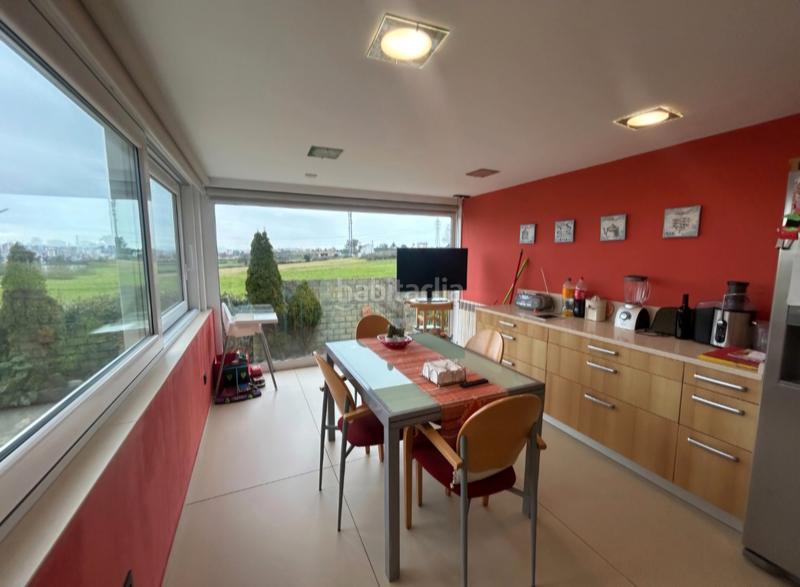 Foto eaf21ad5-7794-4850-a686-071afc1912c6. Xalet amb calefacció aparcament piscina a Cueto Santander