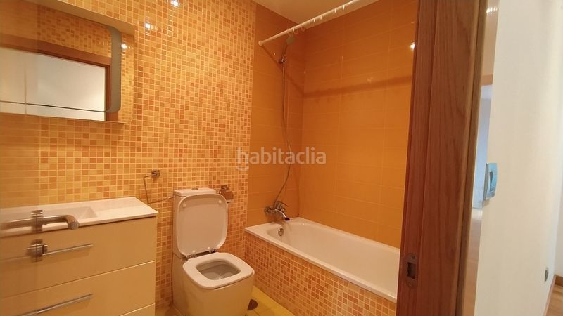 Foto 9f57c0af-fb1c-4179-af70-2db42d99e132. Appartement in avenida doctor diego madrazo 21 in Santander