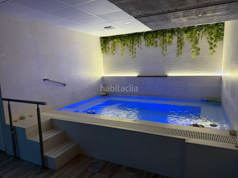 Foto abdc5aac-d23c-4858-9f8a-2f397d0f2657. Xalet amb xemeneia calefacció aparcament piscina a Santander