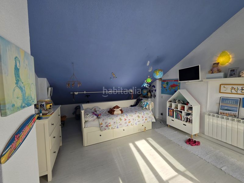 Foto 27fea9ed-9618-4deb-9ba9-86936fb2c7ef. Xalet a calle aviche 77 a Monte Santander