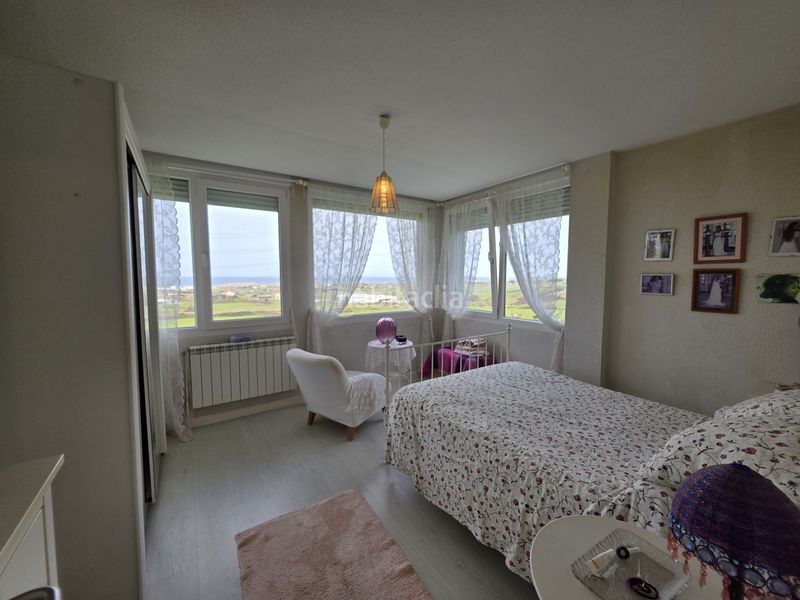 Foto 4da733d1-59d7-4217-8a16-0d64dfce2ba0. Xalet a calle aviche 77 a Monte Santander