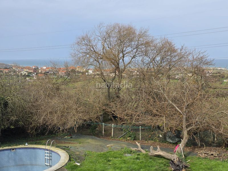 Foto 5824d30a-b893-4683-8bc2-86cefafd1e15. Xalet a calle aviche 77 a Monte Santander