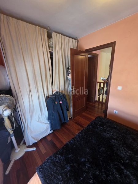 Foto 49233c23-958d-4591-a1d7-3aa245f94f45. Casa adossada amb calefacció aparcament a Reocín