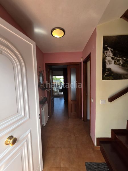 Foto f78078ef-5b75-4c29-9319-720a7aec83fa. Casa adossada amb calefacció aparcament a Reocín