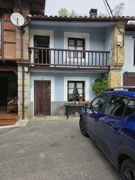 Foto 0dd8ec04-5678-4965-8634-973ab9234403. Casa adossada amb xemeneia calefacció aparcament a Valdáliga