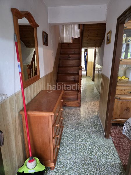 Foto 21da0e36-3145-47d9-850a-42fe13fbd43a. Casa adossada amb xemeneia calefacció aparcament a Valdáliga