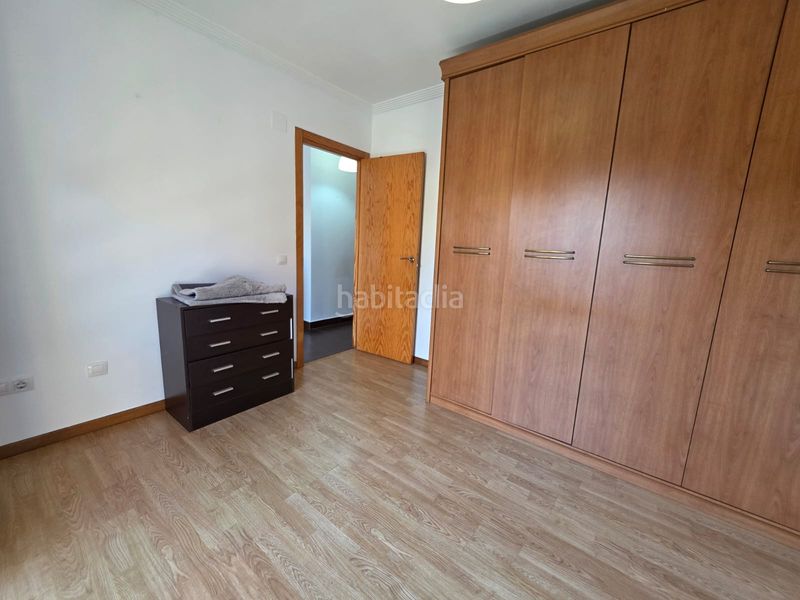 Foto c69eaa8e-2369-4f29-86ac-87e2e72a2314. Casa adossada amb calefacció aparcament a Cudón Miengo