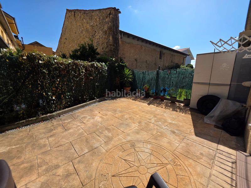 Foto e1a60a80-6263-4ed0-bd60-db4247d4efdf. Casa adossada amb calefacció aparcament a Cudón Miengo