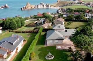 Chalet  Barrio las cerreas. Chalet de lujo en las playas de liencres