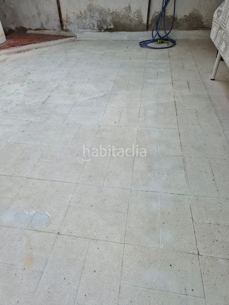 Foto 2a5d3edf-687b-4f02-be8a-a97f726741d2. Casa amb calefacció aparcament a La Maurina Terrassa