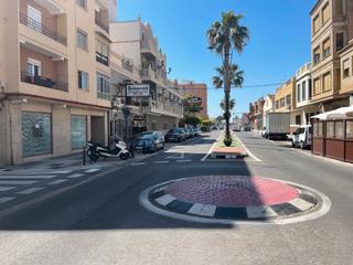 Local Comercial  Carrer blasco ibáñez. Bajo comercial en beniparrell a pie de calle