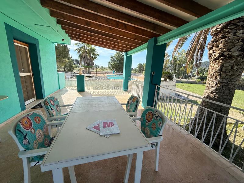 Foto 75bcc47e-7291-4267-8534-727862cb4d24. Masía en calle prado 23 chalet rústico en venta en Alborache
