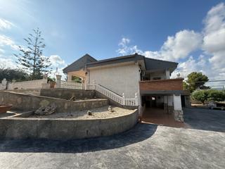 Masía en Camí corral ferreret 77. Chalet rústico en montroy -valencia