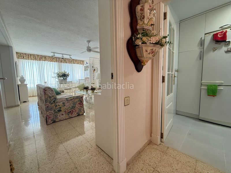 Foto 1432972f-0c6a-4dae-a6d1-2d9b2ed346a5. Apartament amb piscina a El Perellonet Valencia