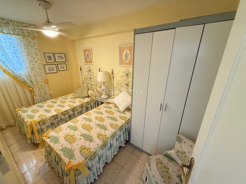 Foto db6016a3-2ed6-4e65-87e3-e930c749e43a. Apartament amb piscina a El Perellonet Valencia