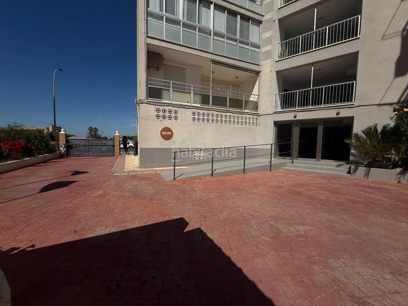 Foto e886998d-f416-4a7f-b2f6-40fad57fbbb9. Apartament amb piscina a El Perellonet Valencia