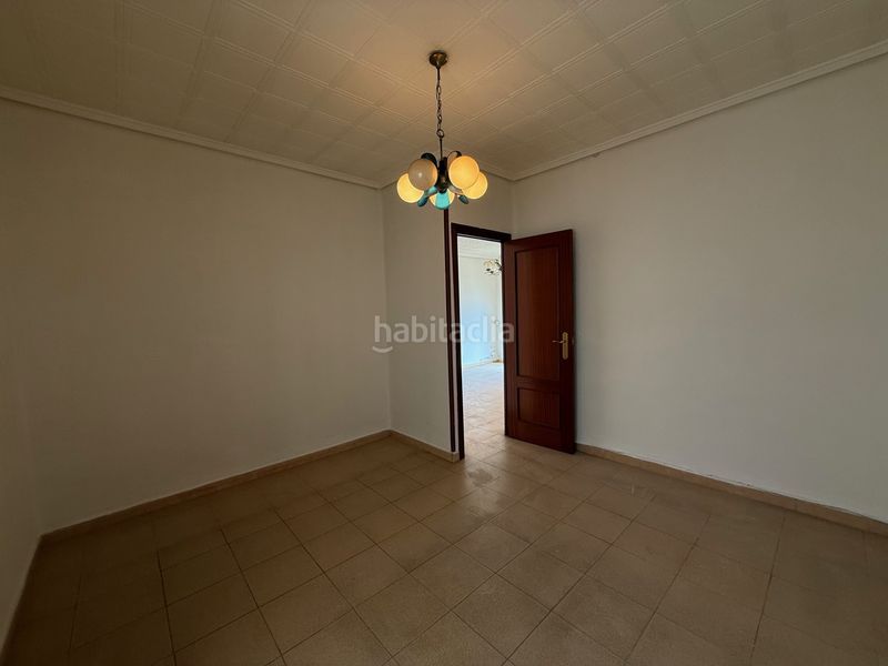 Foto 1984719f-0d46-4460-bece-1478ee8e5503. Apartament a Camí Fondo Valencia