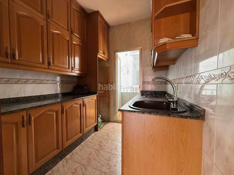 Foto b6b8b6f2-98df-4728-bfe1-bb0913f8994f. Apartament a Camí Fondo Valencia